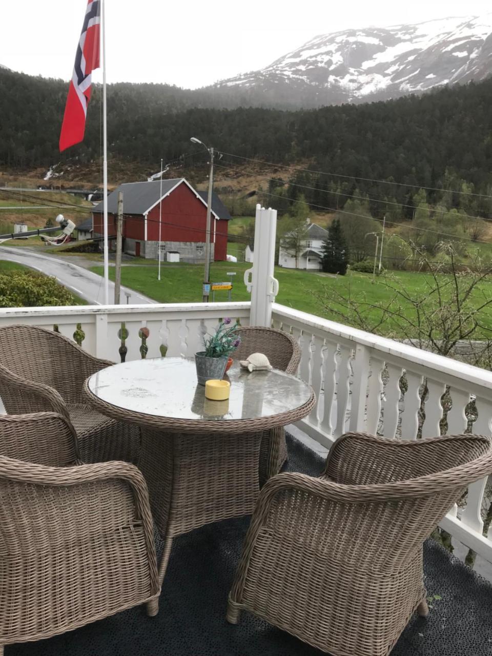 Josygaard Bed & Breakfast Austefjorden Exterior photo