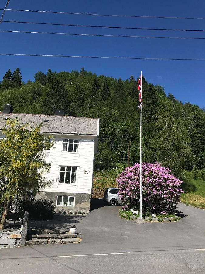 Josygaard Bed & Breakfast Austefjorden Exterior photo